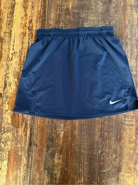 Nike Women's Navy Athletic Skirt– Comfortable Tennis & Training Skirt